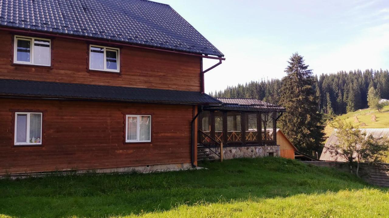 Гостьовий Дім "У Ані" Yablunytsya Extérieur photo